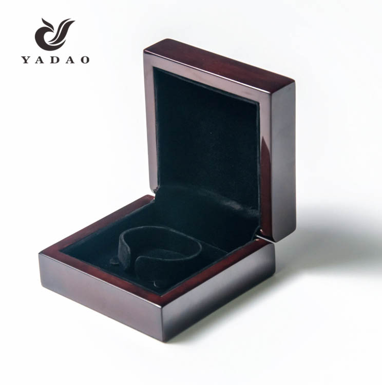 Laca acabamento brilho sob medida personalizada jóias pulseira pulseira embalagem caixa de madeira