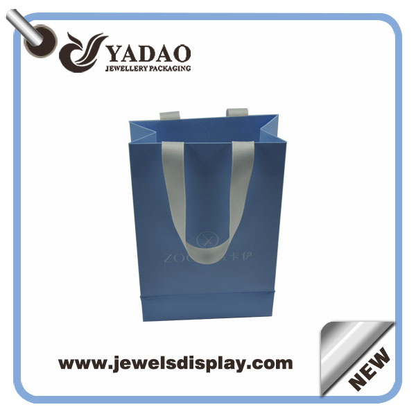 Luz de impressão personalizado de luxo sacos de embalagem de jóias azul papel, sacos de presente de jóias, bolsas de jóias, sacos de jóias de mão com a fita
