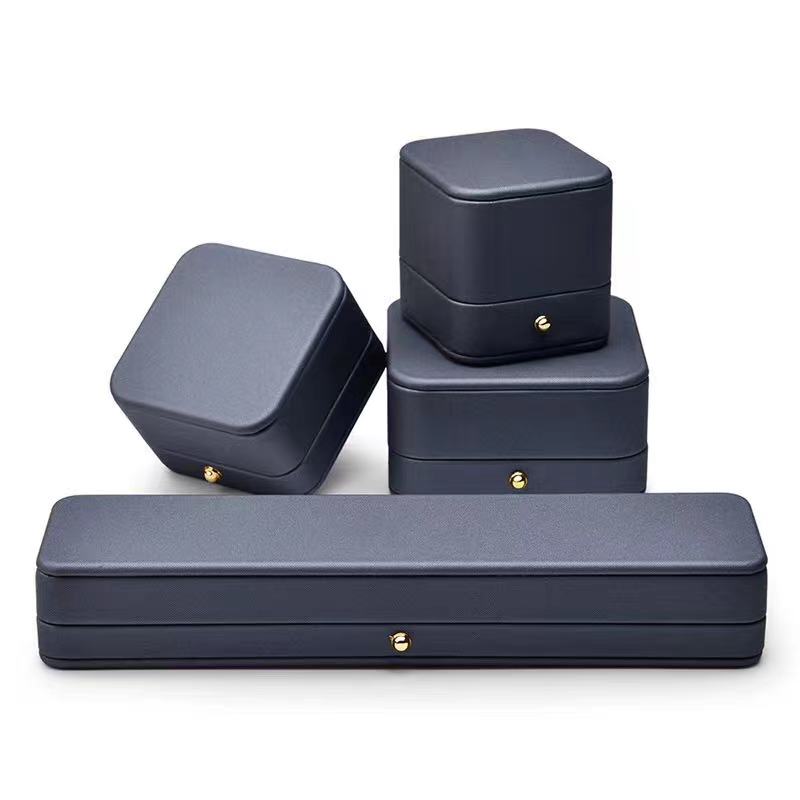 Luxury ring packaging Round Corner Plastic Box in stock