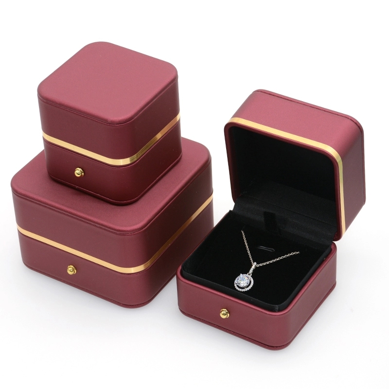 New Custom Logo Material Printed Black Jewelry Packaging Box for Ring Pedant Bracelet Chain