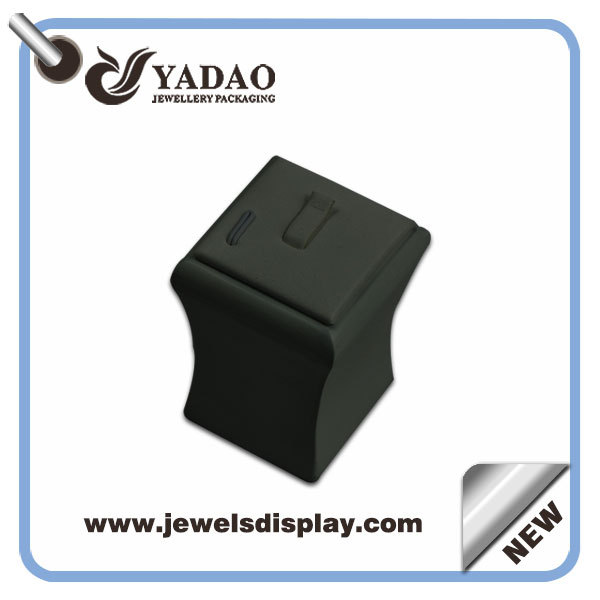Promotional Custom leather jewellery  counter displays used  for jewelry tradeshow and exhibitions ring showcase stand