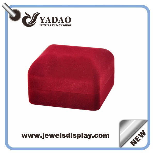 Red simple design classical double flocking ring box