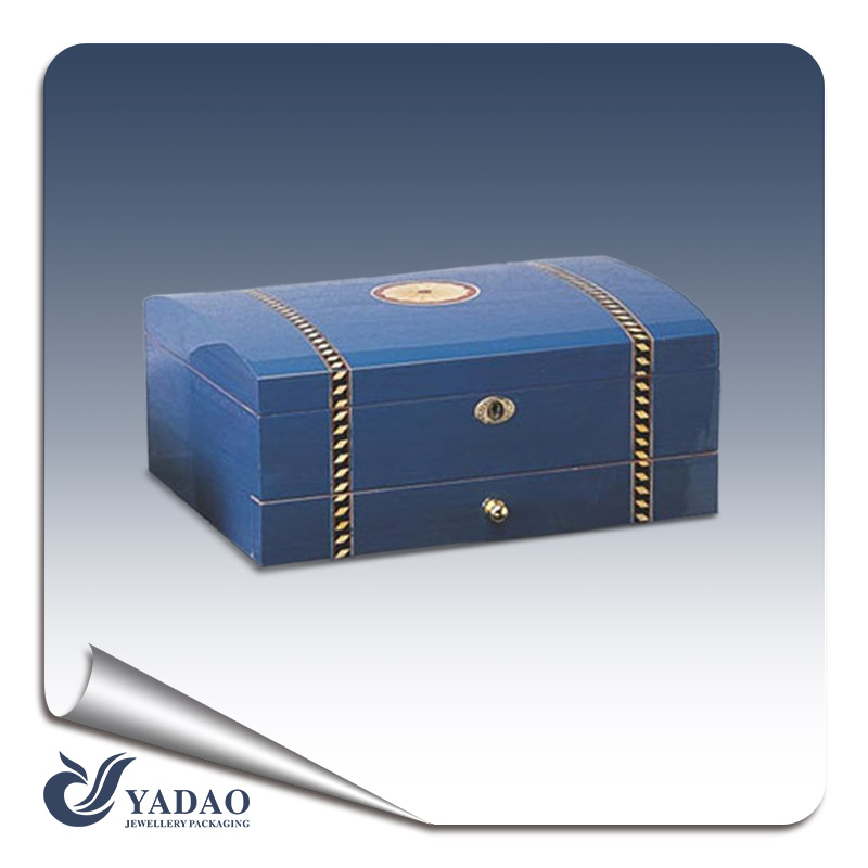 Aspetto Splendid lacca blu design unico, con tutto il formato per la visualizzazione e packagin gioielli scatola di legno
