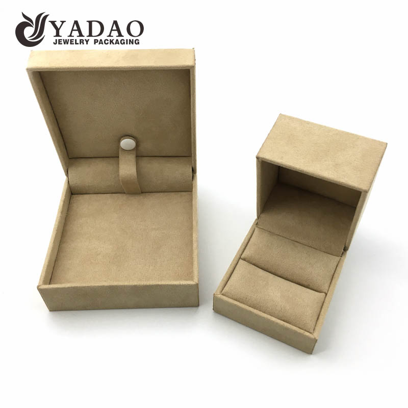 jewelry box with custom pad