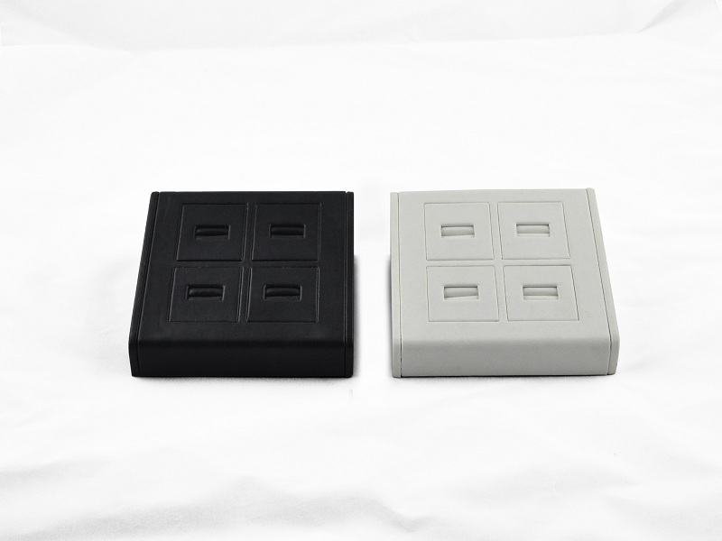 Wholesale Black/White Pu leather customize design logo shape ring tray Jewelry case display