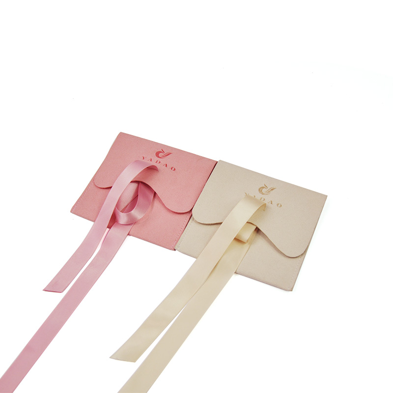 Wholesale Custom Design Small Velvet Flap Envelope Jewelry Ring Packing Gift Pouch Bag