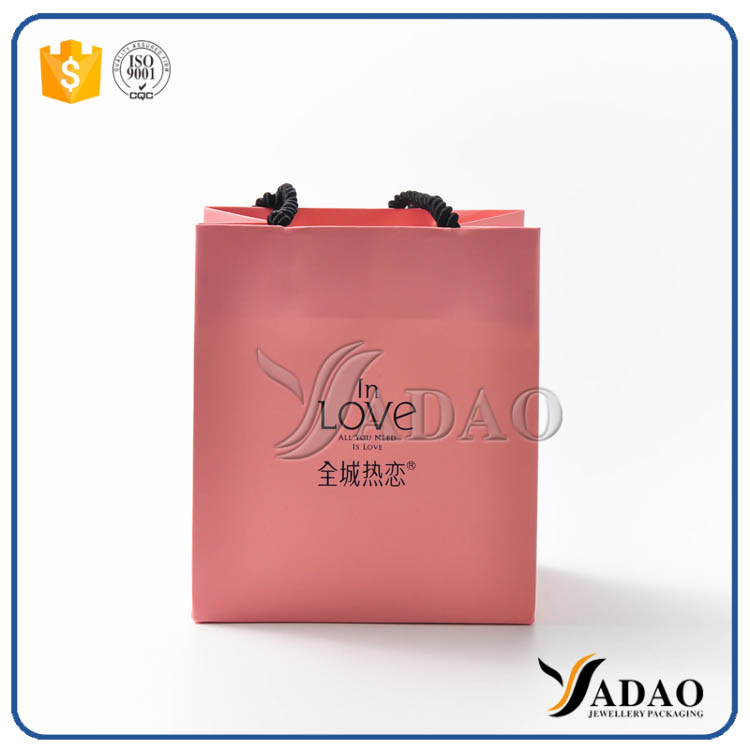 Personalizar o atacado novo projeto papel rosa presente compras artesanato bolsa saco com logotipo grátis