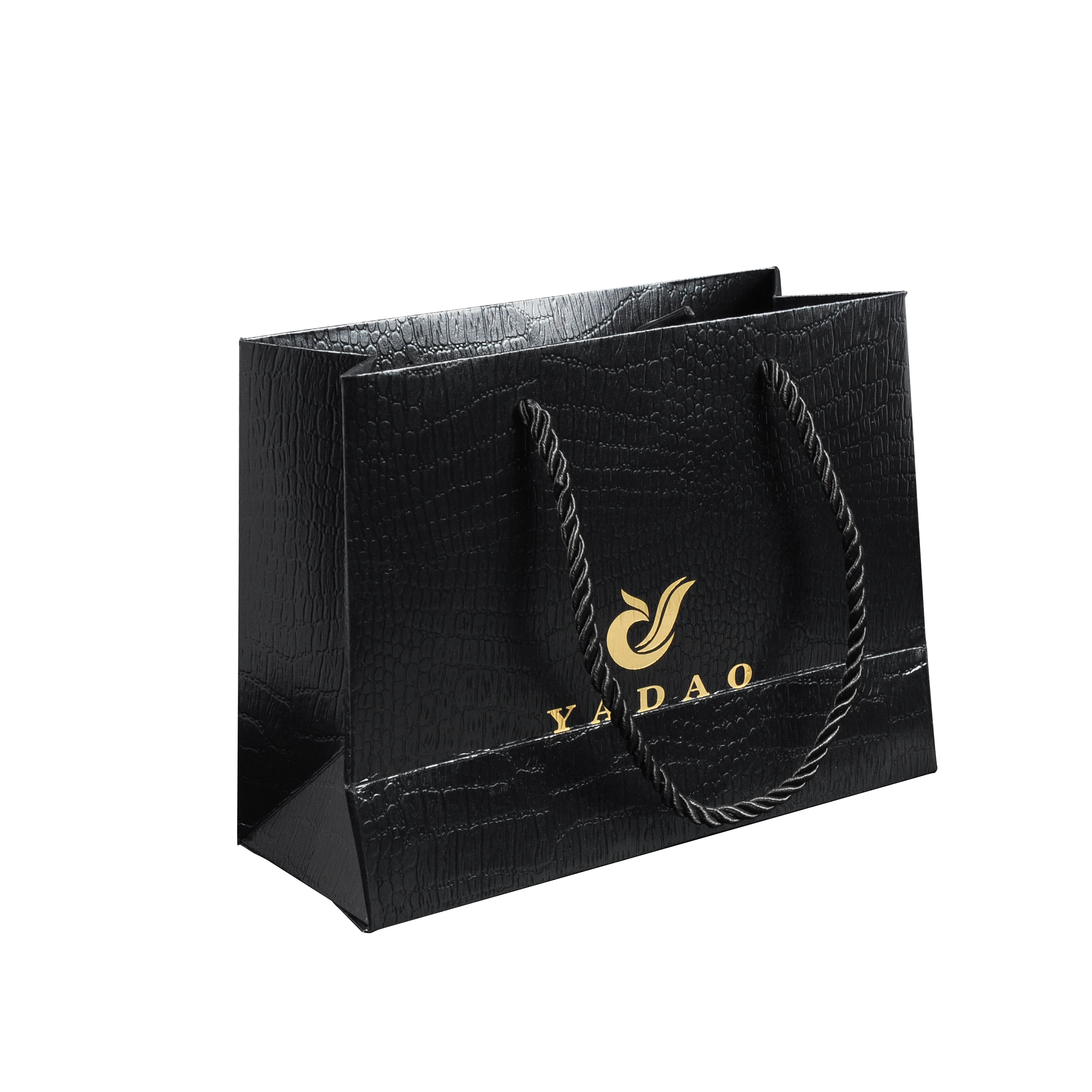 YADAO ประเทศจีนโลโก้ที่กำหนดเองผู้ผลิตเครื่องประดับเม็ดจระเข้ UV บรรจุภัณฑ์ของขวัญกระเป๋าถือปั๊มร้อนสีดำสาวถุงกระดาษช้อปปิ้ง
