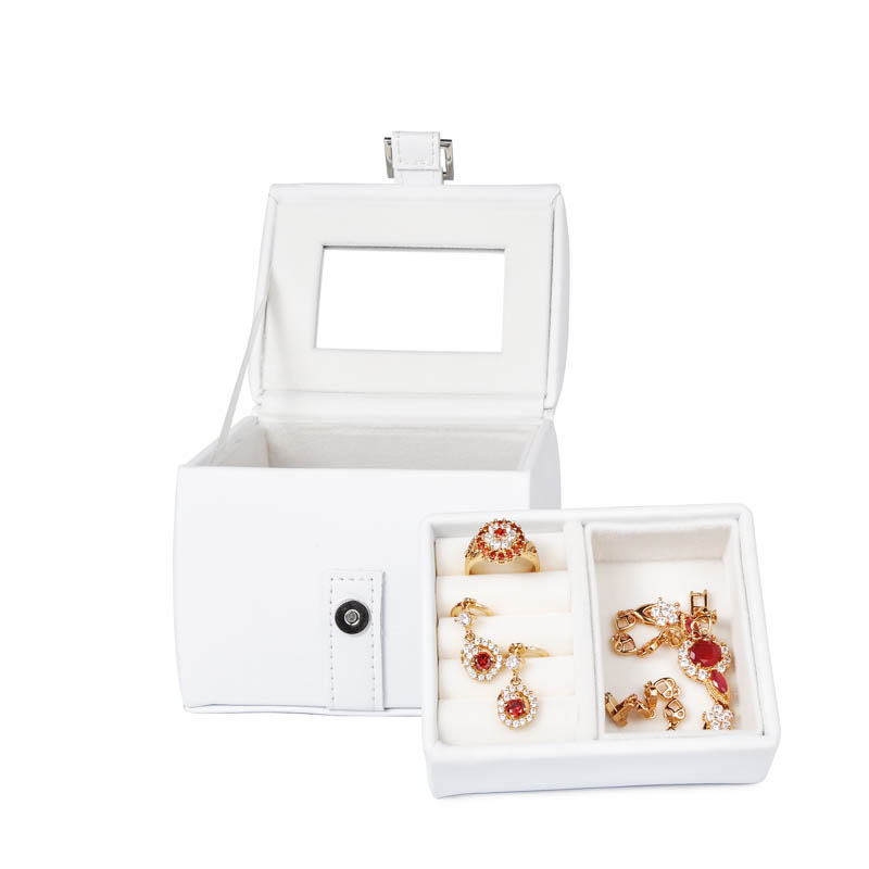 YADAO Luxury Elegante scatola bianca con manico per bracciale bangle Anello in pelle Ornamento in pelle Organizer Custodia da viaggio per gioielli