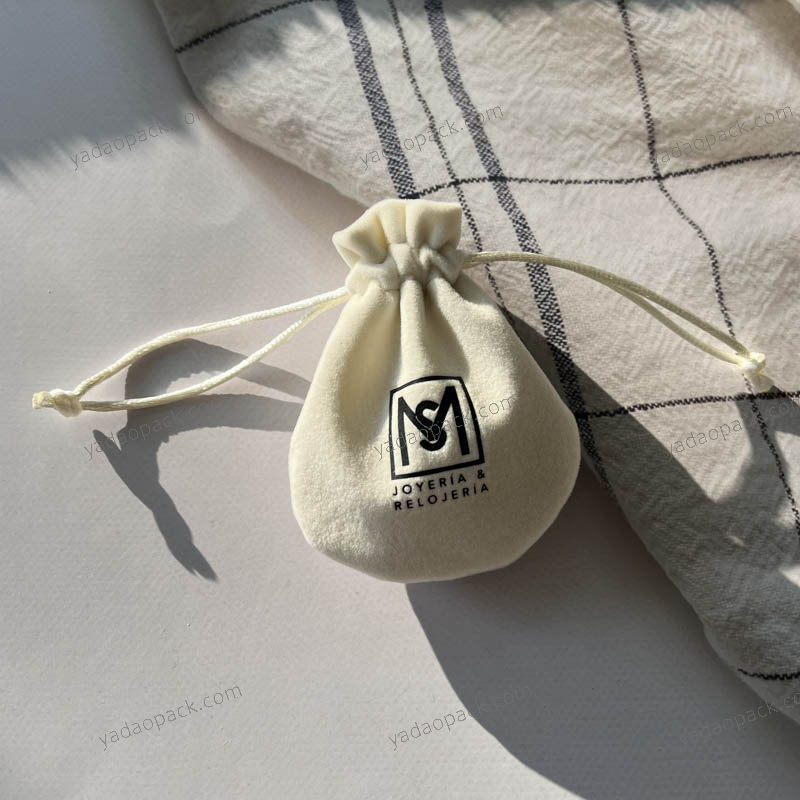 Yadao Beige Velvet Microfiber Gift Bag Jewelry Pouch 