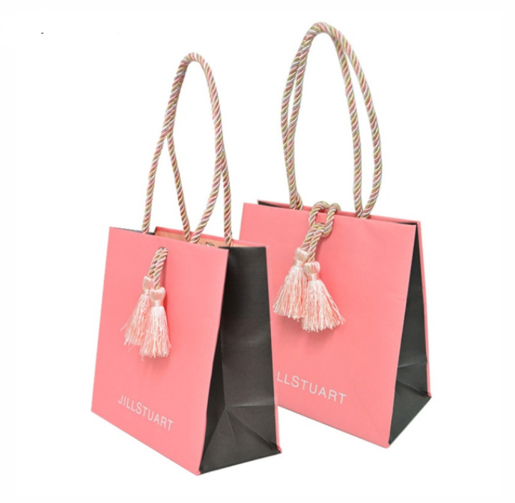 Yadao personalizado logotipo livre impressão saco de papel empacotamento com alça de corda e decoração de borla