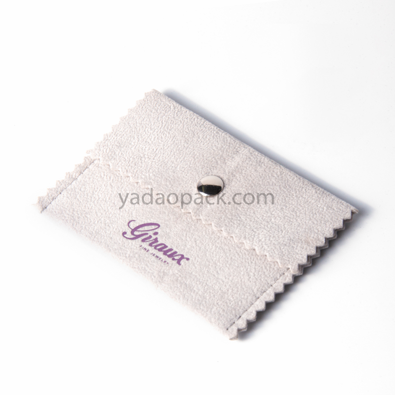 Bolsa Yadao para joias feitas à mão e embalagem de veludo granulado com fecho de pressão e bordas dentadas