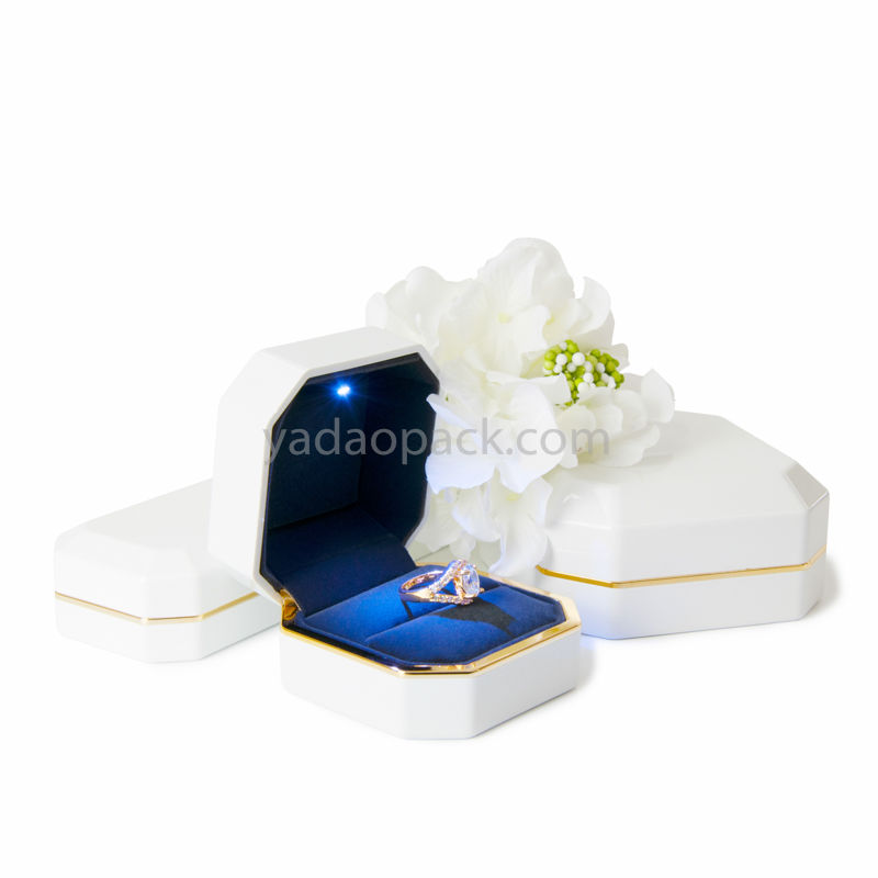 Yadao luxury LED light box jewelry packaging box china supplier box