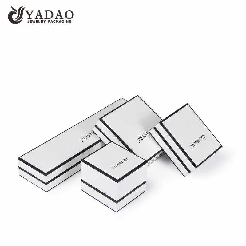 Yadao luxury plastic box jewelry packaging box double color box with hot stamping black logo for free