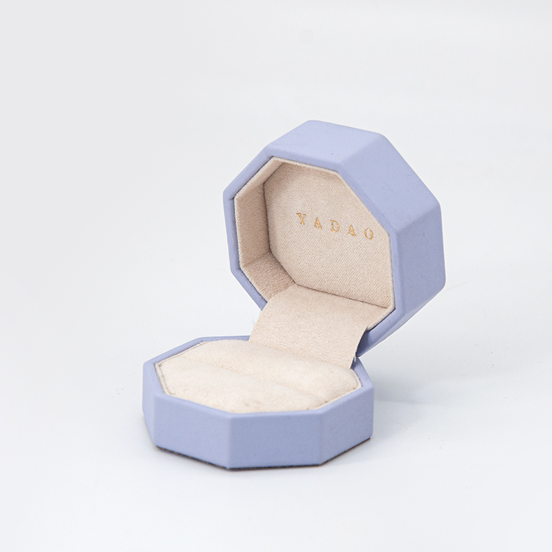 Yadao nový příjezd šperky továrna na luxusní balení Box Dodavatel Velkoobchod prstencové přívěskové krabice s logem
