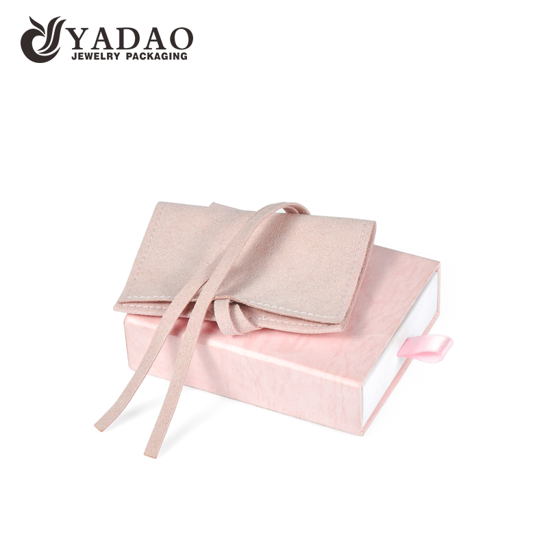 Yadao สีชมพูถุงบรรจุภัณฑ์ขนาดเล็กสำหรับเครื่องประดับและกล่องโลโก้ที่กำหนดเองและสี