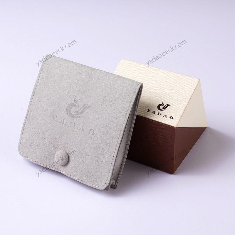 Custodia per gioielli con tassello quadrato Yadao borsa per imballaggio in microfibra con bottone a pressione con logo impresso gratuito