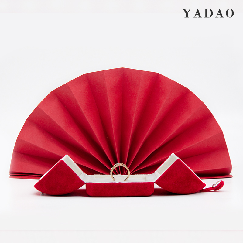 Классическая китайская красная бархатная украшения для упаковки