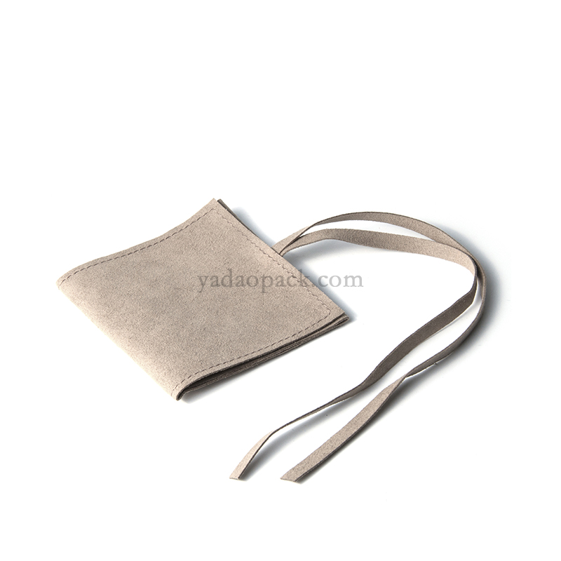 Borse personalizzate per imballaggio dei monili personalizzati con borse busta personalizzate con flap microfiber anello sacchetto di goffratura logo