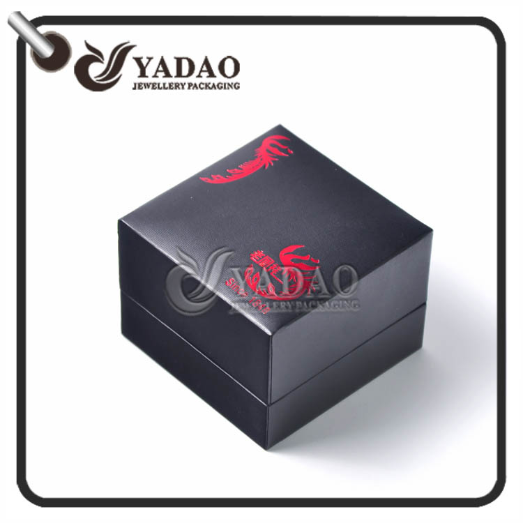 cor escura / personalizada delicada estilo de luxo preço competitivo justo couro / papel / caixa de anel de veludo atacado