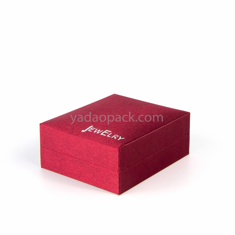 коробка ювелирных изделий с персонализированным материалом / цветом для упаковки ювелирных изделий