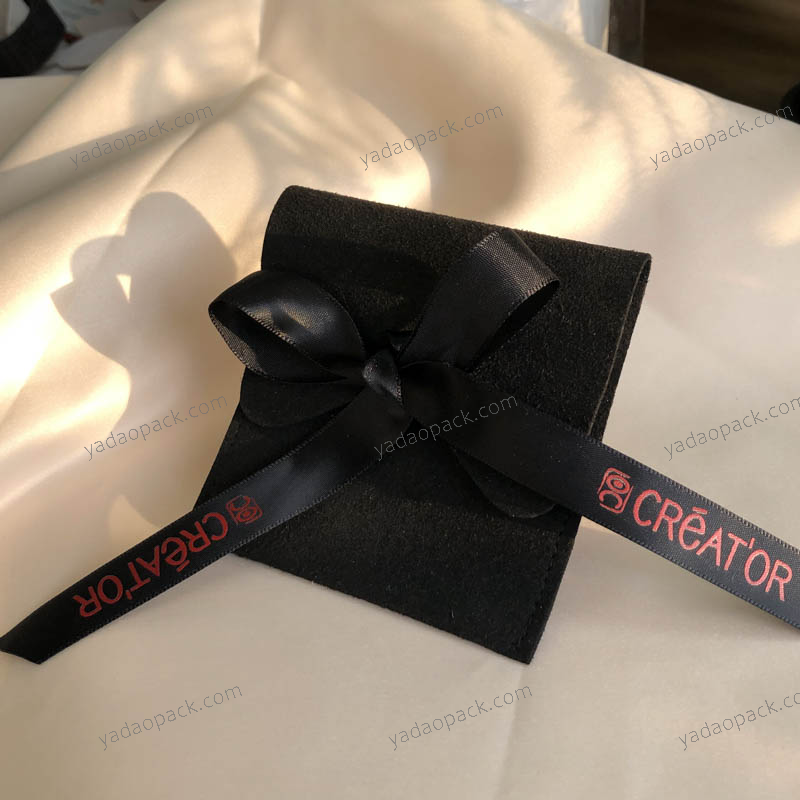 Microfibre Black Color Bijoux Packaging Pochette à ruban Imprimé votre propre logo pour la marque