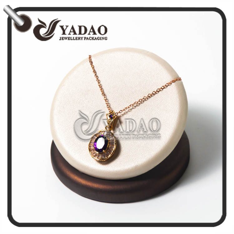 new born special delicate beautiful creative pie shape jewelry display made by leatherette paper for pendant