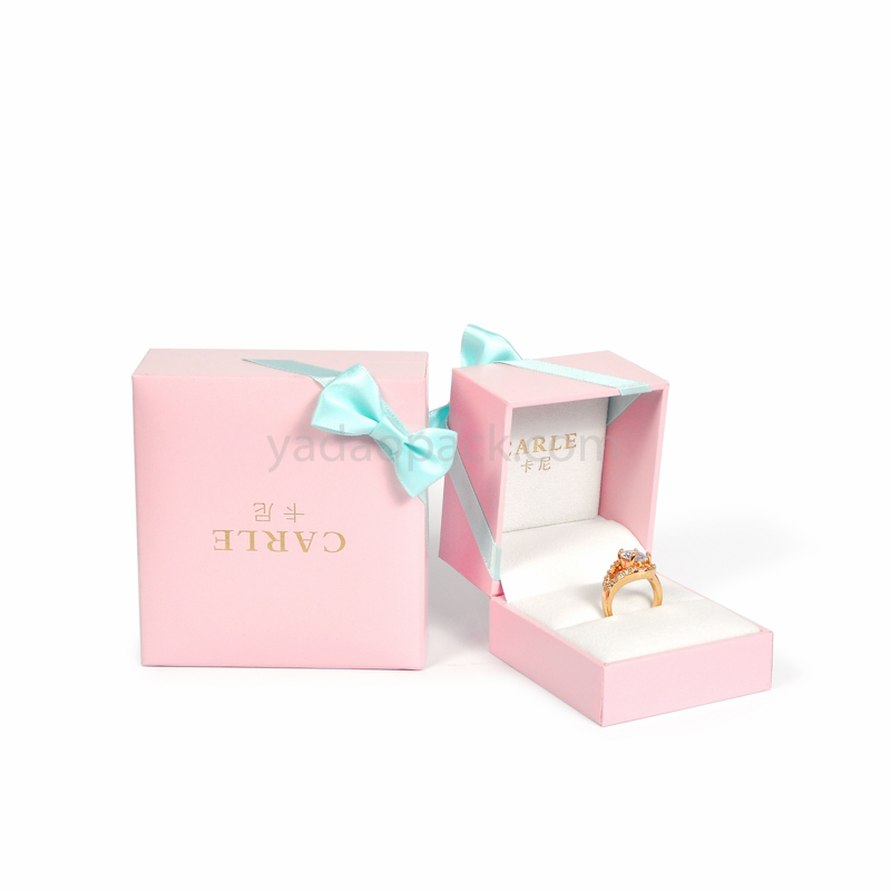 velkoobchodní plastová šperkovnice balení šperků slot prsten box bowknot dárkový prsten box