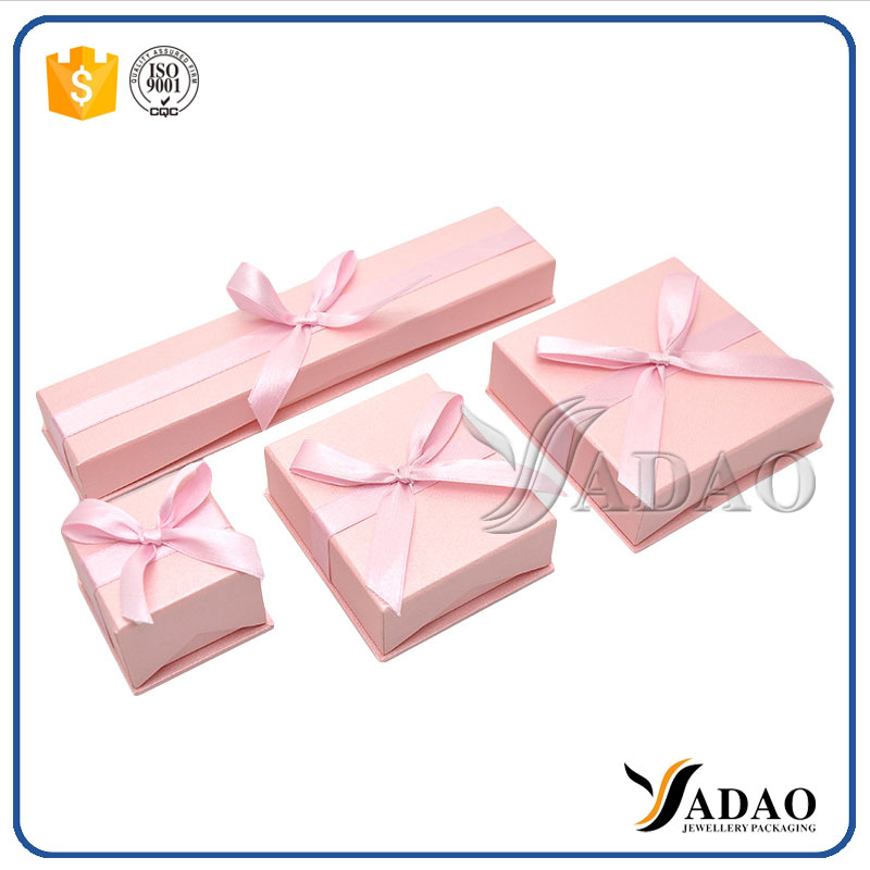 meravigliosa adorabile scatola di carta di colore caldo fatta a mano in vendita all'ingrosso per anelli / orecchini / pendenti in argento / oro