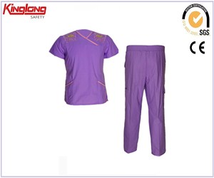Uniforme médico de China con camisa y pantalón, uniforme médico elegante de 65 % poliéster y 35 % tela de algodón