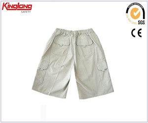 Pant lasta éadaí oibre na Síne ar díol te, shorts fionnuar samhraidh bán le pócaí