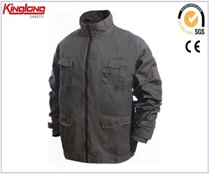 Tasche sul petto in vendita calda e giacca con tasche laterali, giacca a maniche lunghe resistente e funzionale