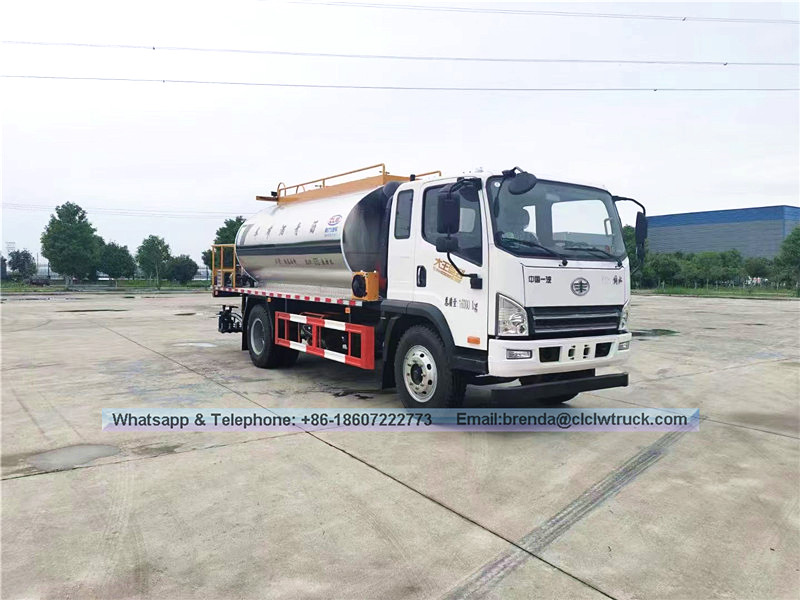 Dongfeng 4x2 Kingrun camión de distribución 8000-10000 litros de asfalto