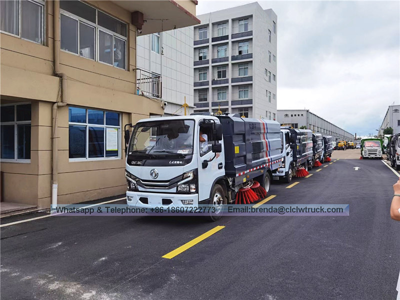Xe tải quét đường 5ton, giá xe quét đường