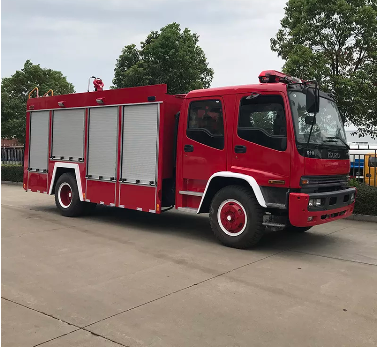 Buena calidad isuzu 8 toneladas camión de bomberos de agua de espuma diesel a la venta en Filipinas