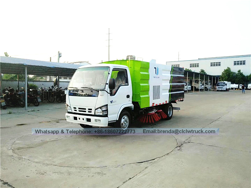 ISUZU Brand Small Road Sweeper Truck