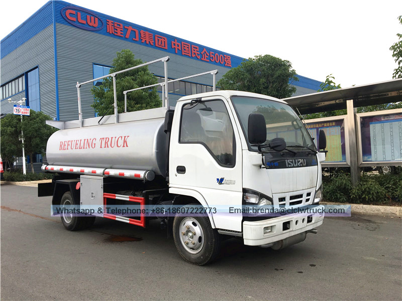Japón Isuzu 6cbm camión de tanque de combustible /camión de combustible