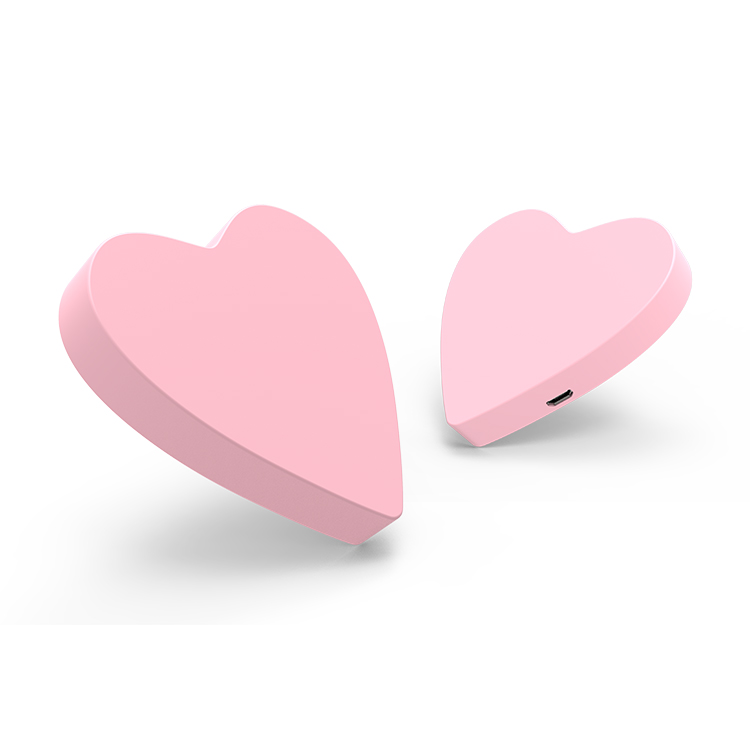 Personalized OEM Soft PVC heart shape wireless charger
