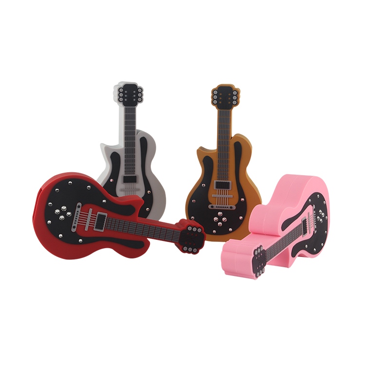 Głośniki bluetoooth z PCV w niestandardowej formie w kształcie gitary