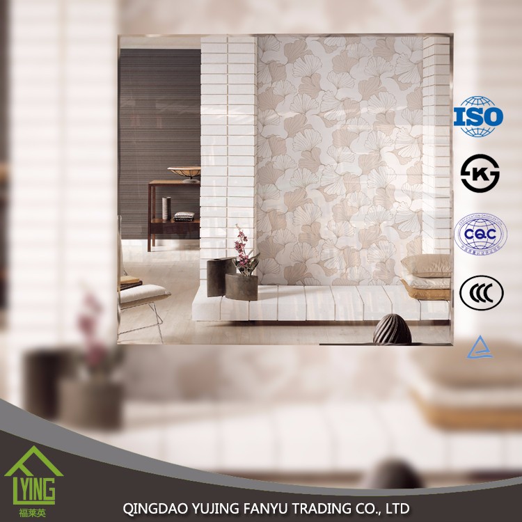 ديكور الحمام مرآة منخفضة السعر جيدة التصميم 2-8 مم ديكور الجانب الجدار مرايا بلاط الحمام عالية