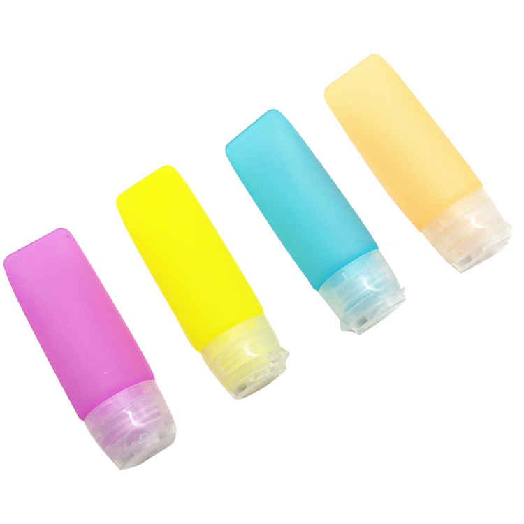 Wholesale Mini Silicone Squeeze Hand Sanitizer Bottle 35ml 65ml travel pocket hand gel bottle