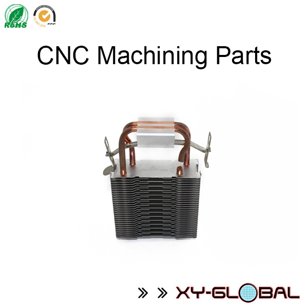 プロの工場のCNC機械加工部品を描くよると