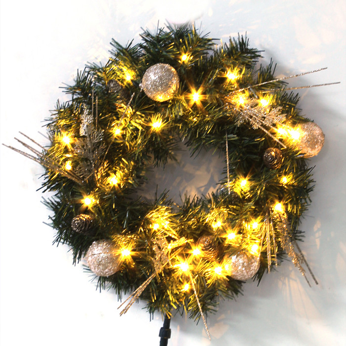 16"  Christmas Plug in Wreaths