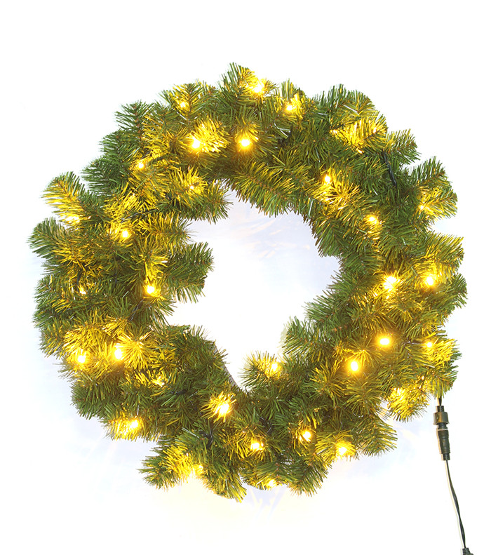 24" Christmas Wreath with lights