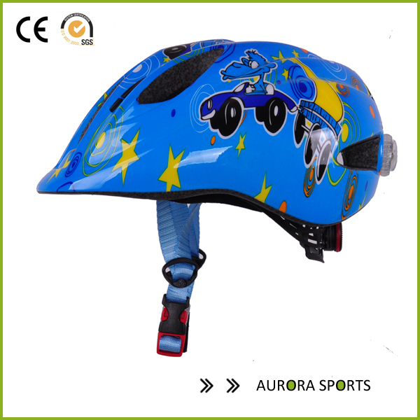 Bmx de los cabritos de cascos de carretera con LED AU-C04