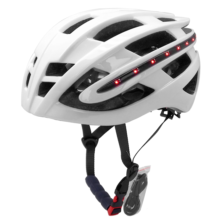 매우 가벼운 마이크로 USB 재충전 용 똑똑한 지도 된 헬멧, 지도 된 자전거 헬멧
