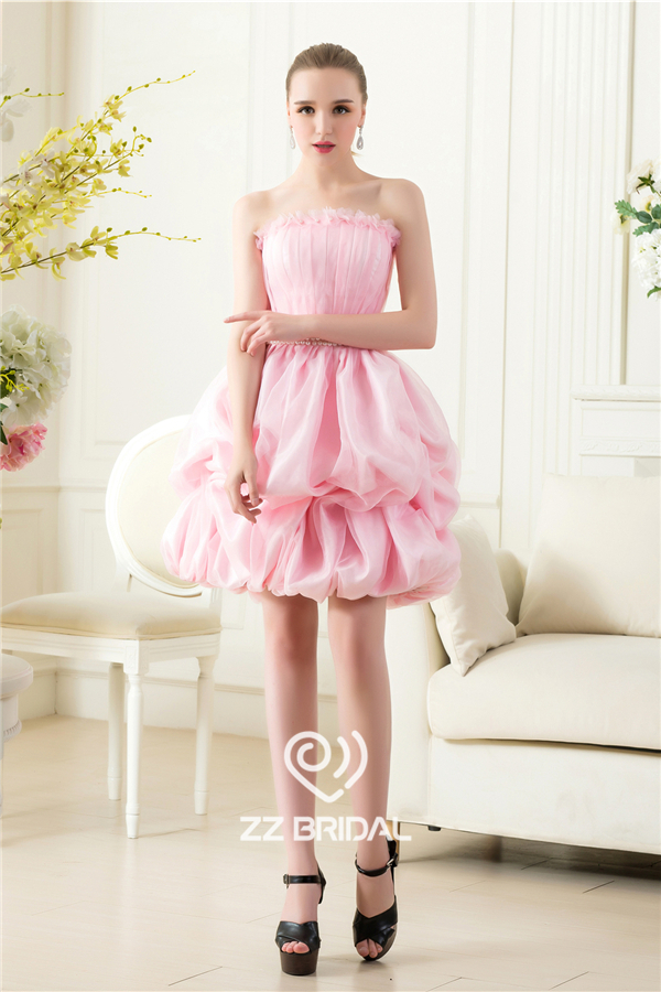 Netter trägerlose gekräuselte Perlen rosa Ballkleid kurzen Abendkleid Hersteller