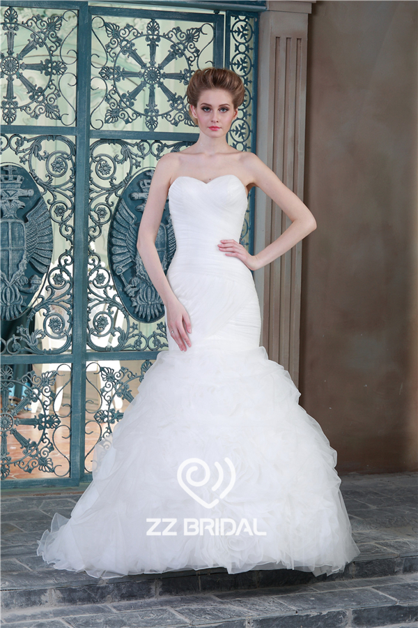 Venda quente querido babados vestido de noiva decote organza fabricados na China