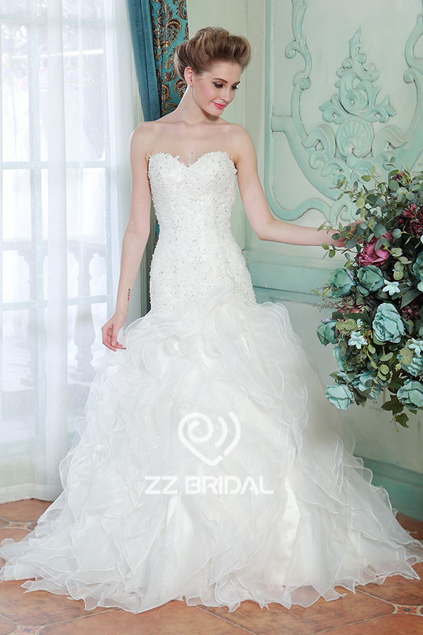 Layered organza sweetheart lace appliqued beaded lace-up mermaid bridal dress China