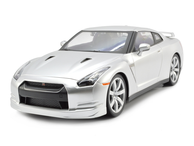 01h14 4CH RC Fonction complet licence Nissan GT-R R35